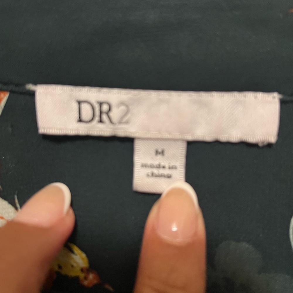 DR2 blouse green beige print tie top career work Nordstrom medium stretch floral - Picture 2 of 3